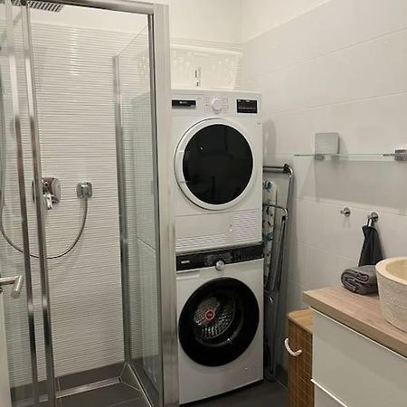 New Design Wohnung-Wien Luaran gambar