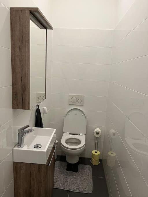 New Design Wohnung-Wien Luaran gambar